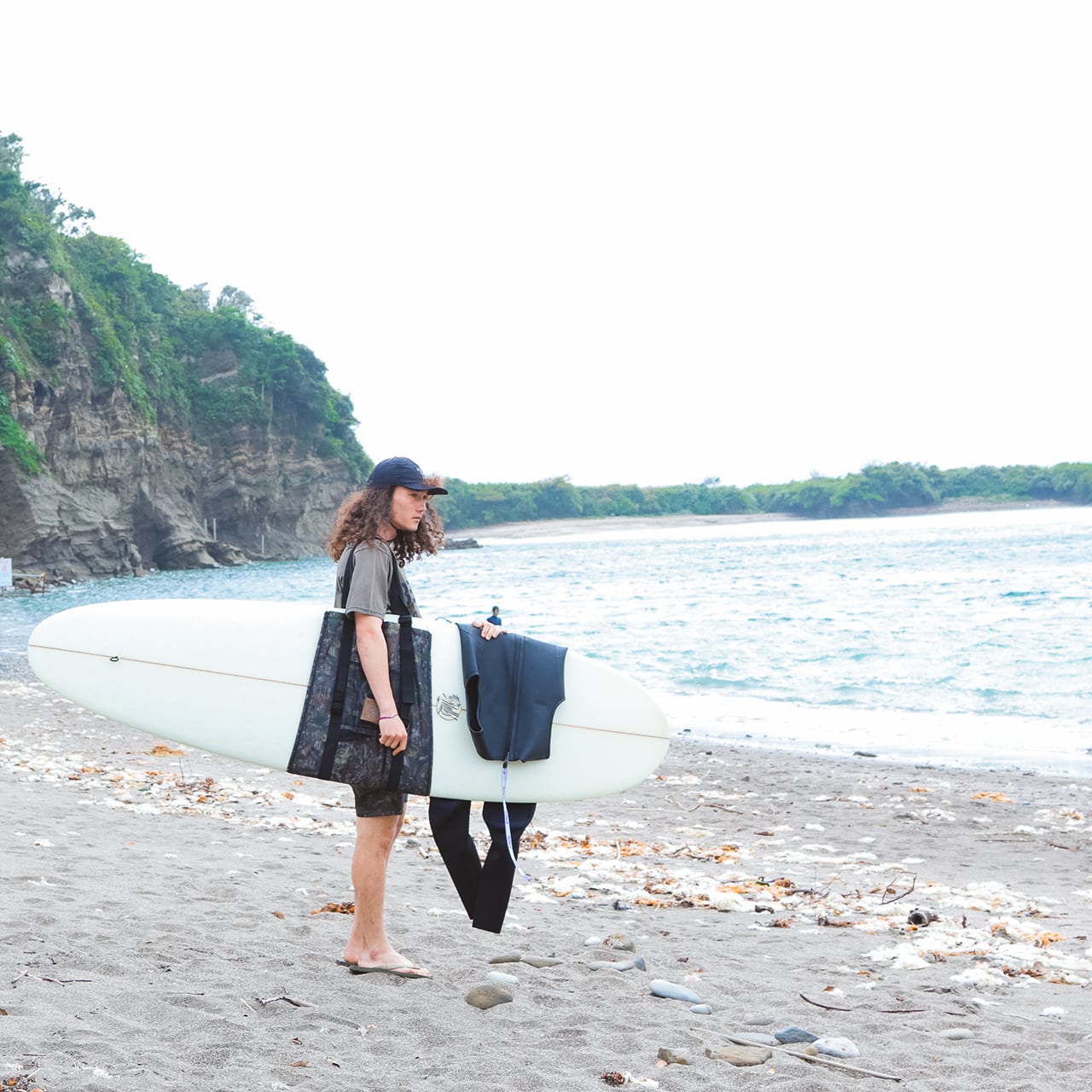 BEACHED DAYS サーフキャリーバッグ
